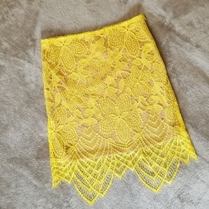 NWT!🌸 Luxxel Pencil Skirt